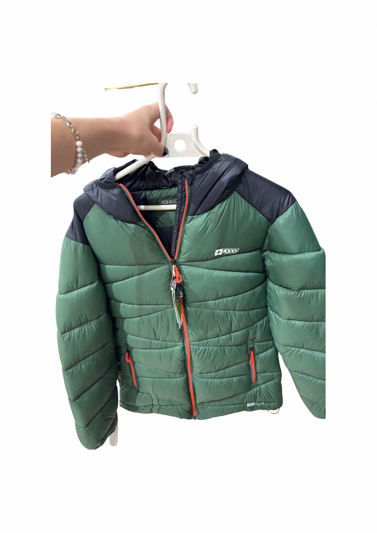 Chaquetas +8000, Champion etc outlet consultar precios varias tallas grandes consultar